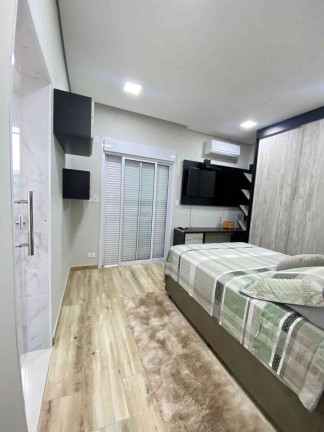 Imagem Casa com 4 Quartos à Venda, 180 m² em Brisas - Mogi Das Cruzes Imagem Casa com 4 Quartos à Venda, 180 m² em Brisas - Mogi Das Cruzes
