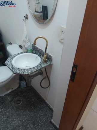 Imagem Sobrado com 3 Quartos à Venda, em Mooca - São Paulo Imagem Sobrado com 3 Quartos à Venda, em Mooca - São Paulo