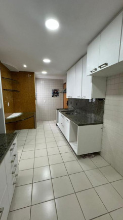 Imagem Apartamento com 3 Quartos à Venda, 137 m² em Casa Forte - Recife Imagem Apartamento com 3 Quartos à Venda, 137 m² em Casa Forte - Recife