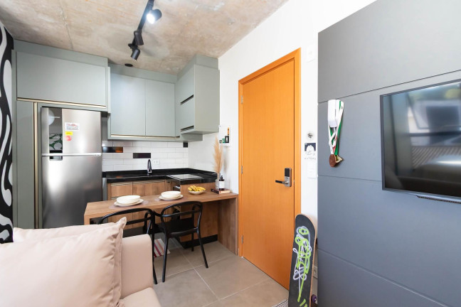 Imagem Kitnet com 1 Quarto à Venda, 25 m² em São Francisco - Curitiba Imagem Kitnet com 1 Quarto à Venda, 25 m² em São Francisco - Curitiba