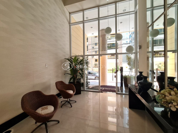 Imagem Apartamento com 3 Quartos à Venda, 250 m² em Centro - Balneário Camboriú