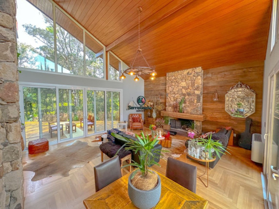 Imagem Casa de Condomínio com 4 Quartos à Venda, 415 m² em Bavária - Gramado Imagem Casa de Condomínio com 4 Quartos à Venda, 415 m² em Bavária - Gramado