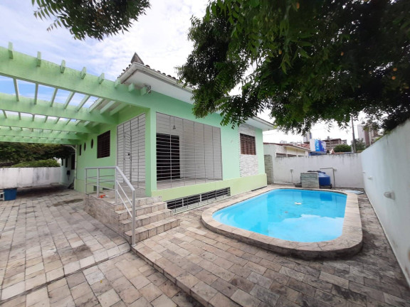Casa com 4 Quartos à Venda,  em Estados - João Pessoa