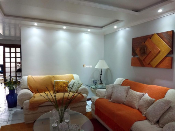 Imagem Casa com 3 Quartos à Venda, em Tarumã - Viamão Imagem Casa com 3 Quartos à Venda, em Tarumã - Viamão
