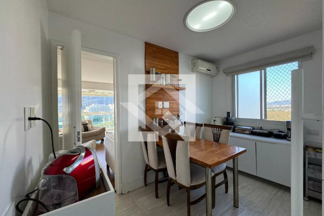 Imagem Apartamento com 5 Quartos à Venda, 318 m² em Barra Da Tijuca - Rio De Janeiro Imagem Apartamento com 5 Quartos à Venda, 318 m² em Barra Da Tijuca - Rio De Janeiro