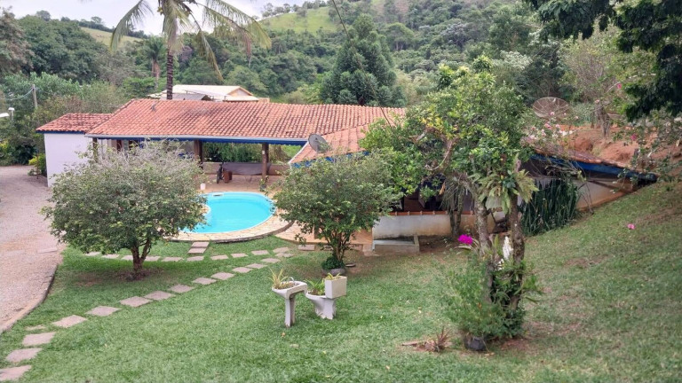 Imagem Chácara com 3 Quartos à Venda, 200 m² em Vila Amelia - Paraibuna