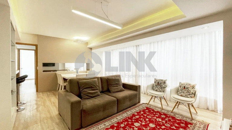 Apartamento com 3 Quartos à Venda, 105 m² em Passo Da Areia - Porto Alegre