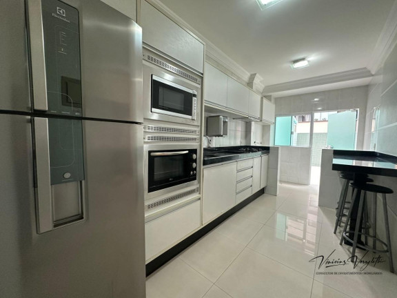Imagem Apartamento com 2 Quartos à Venda, 130 m² em Centro - Balneário Camboriú