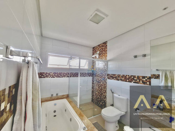 Imagem Casa com 3 Quartos à Venda, 385 m² em Alphaville - Barueri