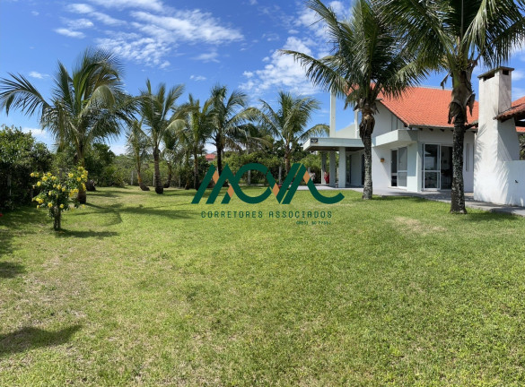 Imagem Casa com 4 Quartos à Venda, 200 m² em Itamar - Itapoá Imagem Casa com 4 Quartos à Venda, 200 m² em Itamar - Itapoá
