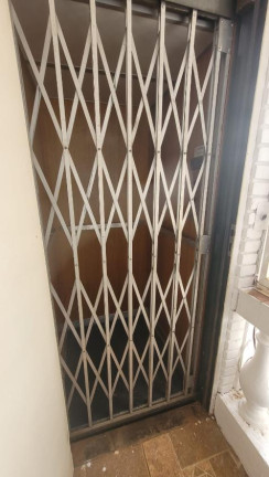 Imagem Sobrado com 5 Quartos à Venda, 240 m² em Centro - Ribeirão Preto Imagem Sobrado com 5 Quartos à Venda, 240 m² em Centro - Ribeirão Preto