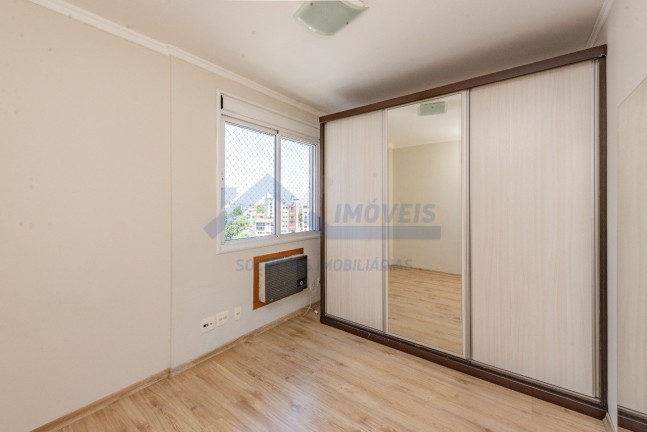 Imagem Apartamento com 3 Quartos à Venda, 113 m² em Jardim Lindóia - Porto Alegre Imagem Apartamento com 3 Quartos à Venda, 113 m² em Jardim Lindóia - Porto Alegre