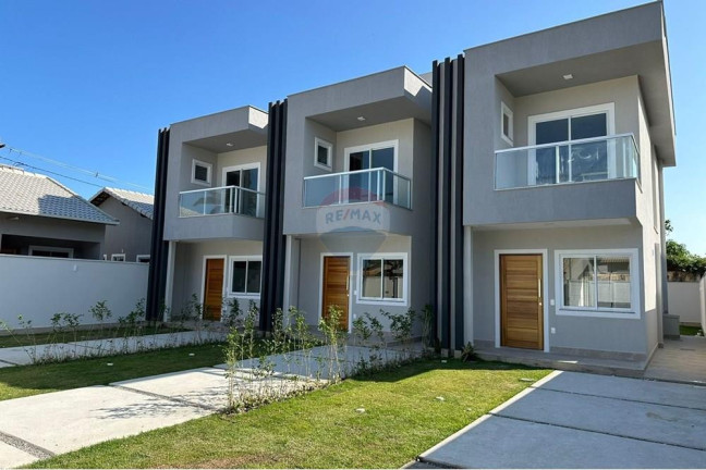 Imagem Casa com 2 Quartos à Venda, 60 m² em Praia De Itaipuacu I - Maricá Imagem Casa com 2 Quartos à Venda, 60 m² em Praia De Itaipuacu I - Maricá