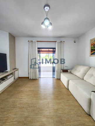 Imagem Casa com 3 Quartos à Venda, 231 m² em Vila Baependi - Jaraguá Do Sul