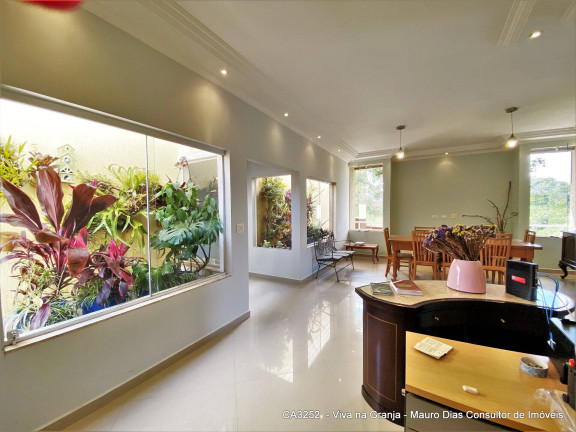 Imagem Casa com 5 Quartos à Venda, 1.006 m² em Vila Hortência - Cotia Imagem Casa com 5 Quartos à Venda, 1.006 m² em Vila Hortência - Cotia