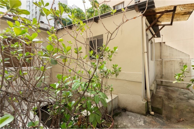 Imagem Casa com 6 Quartos à Venda, 220 m² em Jardim Paulista - São Paulo Imagem Casa com 6 Quartos à Venda, 220 m² em Jardim Paulista - São Paulo