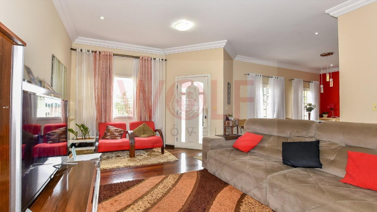 Imagem Casa com 4 Quartos à Venda, 243 m² em Pilarzinho - Curitiba Imagem Casa com 4 Quartos à Venda, 243 m² em Pilarzinho - Curitiba