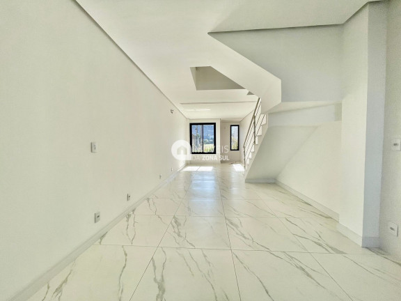 Imagem Casa com 2 Quartos à Venda, 88 m² Imagem Casa com 2 Quartos à Venda, 88 m²