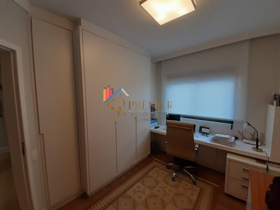 Imagem Apartamento com 3 Quartos à Venda, 96 m² em Centro - Florianópolis Imagem Apartamento com 3 Quartos à Venda, 96 m² em Centro - Florianópolis