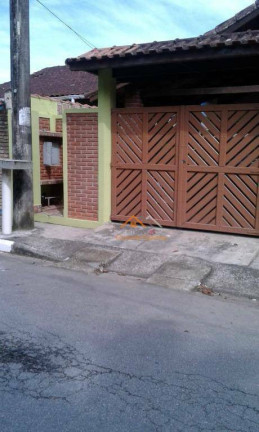 Imagem Casa com 3 Quartos à Venda, 150 m² em Getuba - Caraguatatuba
