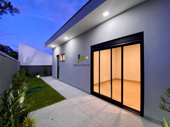 Imagem Casa de Condomínio com 3 Quartos à Venda, 250 m²
