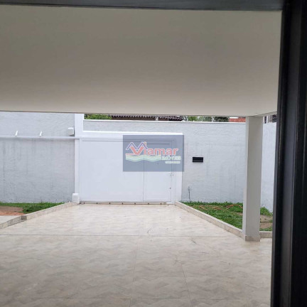Imagem Casa com 4 Quartos à Venda, 247 m² em Jardim Virgínia - Guarujá Imagem Casa com 4 Quartos à Venda, 247 m² em Jardim Virgínia - Guarujá