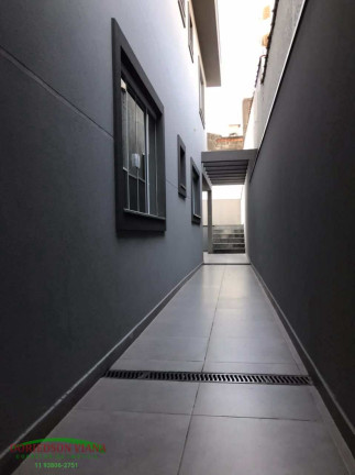 Imagem Sobrado com 3 Quartos à Venda, 157 m² em Vila Milton - Guarulhos Imagem Sobrado com 3 Quartos à Venda, 157 m² em Vila Milton - Guarulhos