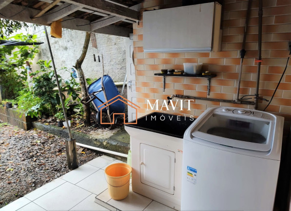 Imagem Casa com 3 Quartos à Venda, 211 m² em Iririú - Joinville Imagem Casa com 3 Quartos à Venda, 211 m² em Iririú - Joinville