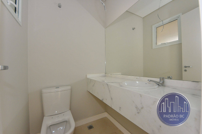 Imagem Casa com 3 Quartos à Venda, 121 m² em Xaxim - Curitiba Imagem Casa com 3 Quartos à Venda, 121 m² em Xaxim - Curitiba