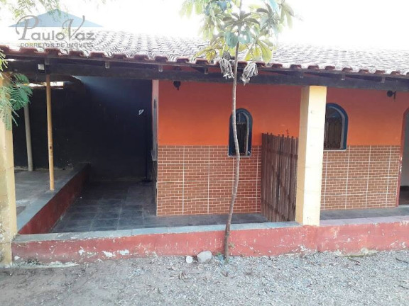 Imagem Casa com 1 Quarto à Venda, 450 m² em Monteiro (são Vicente) - Araruama Imagem Casa com 1 Quarto à Venda, 450 m² em Monteiro (são Vicente) - Araruama