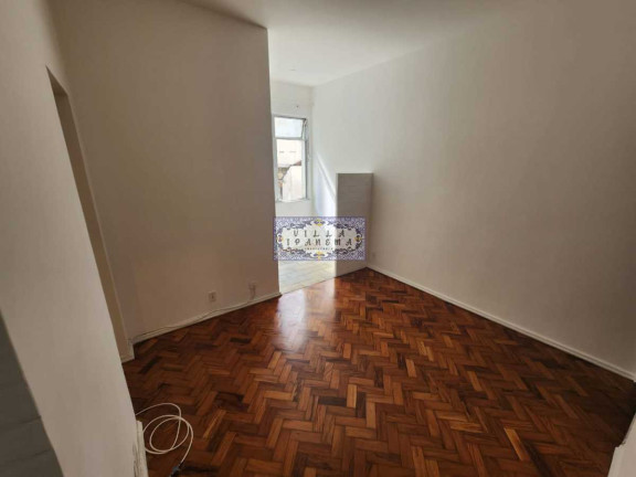 Imagem Apartamento com 1 Quarto à Venda, em Copacabana - Rio De Janeiro Imagem Apartamento com 1 Quarto à Venda, em Copacabana - Rio De Janeiro