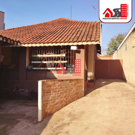 Imagem Casa com 2 Quartos à Venda, 760 m² em Centro - Pirassununga