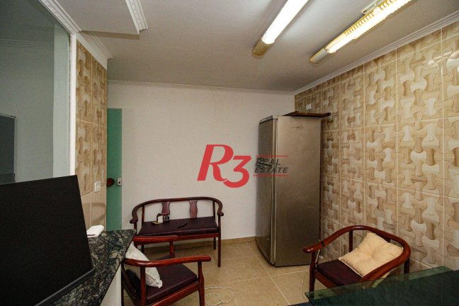 Imagem Sobrado com 3 Quartos à Venda, 220 m² em Encruzilhada - Santos Imagem Sobrado com 3 Quartos à Venda, 220 m² em Encruzilhada - Santos