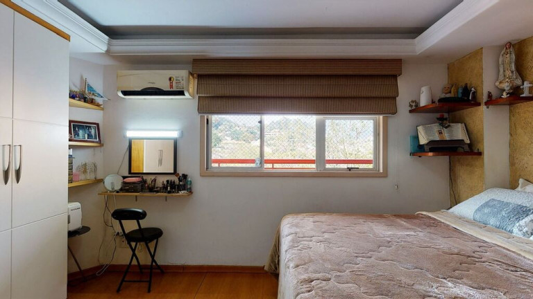 Imagem Imóvel com 4 Quartos à Venda,  em Freguesia (jacarepaguá) - Rio De Janeiro