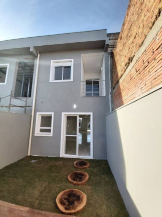 Imagem Sobrado com 3 Quartos à Venda, 119 m² em Igara - Canoas Imagem Sobrado com 3 Quartos à Venda, 119 m² em Igara - Canoas
