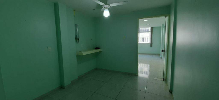 Imagem Sala Comercial à Venda, 34 m² em Copacabana - Rio De Janeiro Imagem Sala Comercial à Venda, 34 m² em Copacabana - Rio De Janeiro