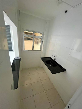 Imagem Kitnet à Venda, 37 m² em Tupi - Praia Grande Imagem Kitnet à Venda, 37 m² em Tupi - Praia Grande
