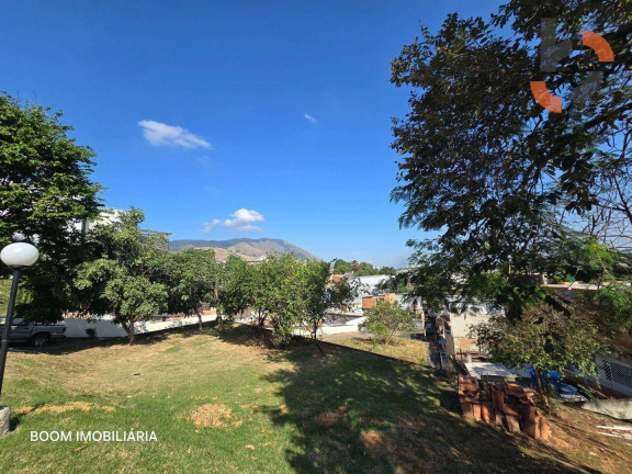 Imagem Casa com 2 Quartos à Venda, 92 m² em Centro - Nova Iguaçu