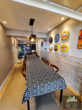Imagem Casa com 3 Quartos à Venda, 178 m² em Caxias Do Sul Imagem Casa com 3 Quartos à Venda, 178 m² em Caxias Do Sul