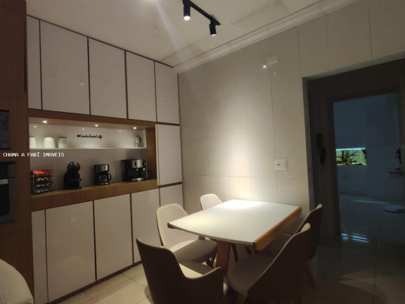 Imagem Casa com 3 Quartos à Venda, 225 m² em Jardim Vila Formosa - São Paulo