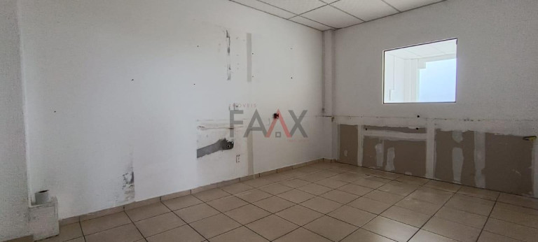 Imagem Imóvel Comercial para Alugar, 330 m² em Centro - Guarapuava Imagem Imóvel Comercial para Alugar, 330 m² em Centro - Guarapuava