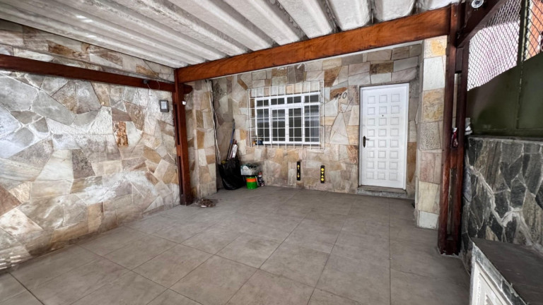 Imagem Casa com 3 Quartos à Venda, 175 m² em Ipiranga - São Paulo Imagem Casa com 3 Quartos à Venda, 175 m² em Ipiranga - São Paulo
