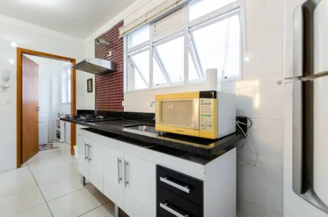 Imagem Casa com 3 Quartos para Alugar, 136 m² em Gonzaga - Santos Imagem Casa com 3 Quartos para Alugar, 136 m² em Gonzaga - Santos