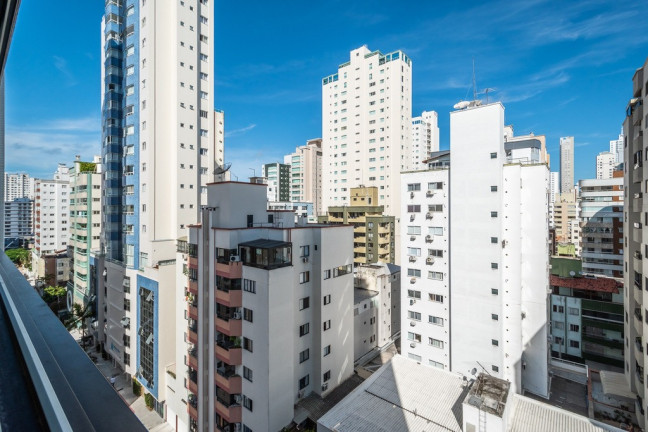 Imagem Imóvel com 3 Quartos à Venda,  em Centro - Balneário Camboriú