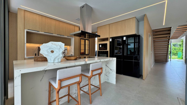 Imagem Casa com 6 Quartos à Venda, 621 m² em Riviera - Bertioga