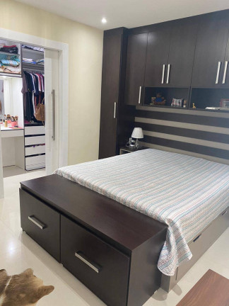 Imagem Casa com 5 Quartos à Venda, 350 m² em Parque Hotel - Araruama