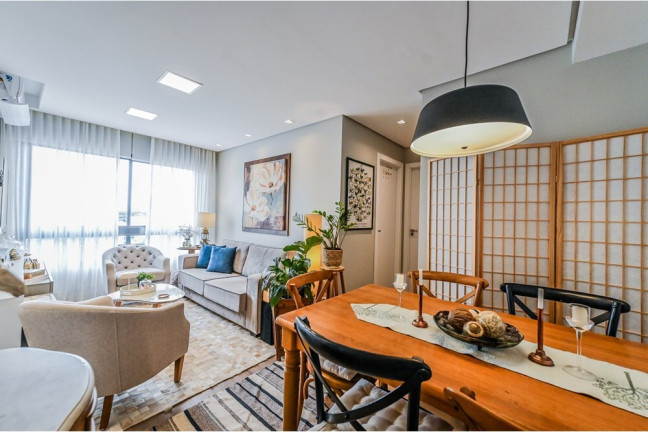 Imagem Imóvel com 2 Quartos à Venda, 61 m² em Azenha - Porto Alegre Imagem Imóvel com 2 Quartos à Venda, 61 m² em Azenha - Porto Alegre