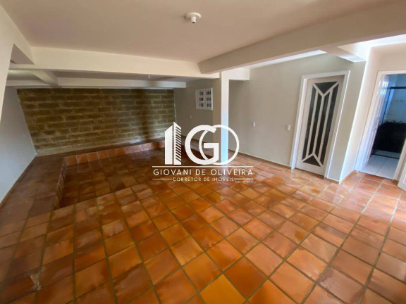 Imagem Casa com 3 Quartos à Venda, 237 m² em Operária Nova - Criciúma Imagem Casa com 3 Quartos à Venda, 237 m² em Operária Nova - Criciúma