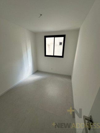 Imagem Apartamento com 2 Quartos à Venda, 61 m² em Praia Do Canto - Vitória