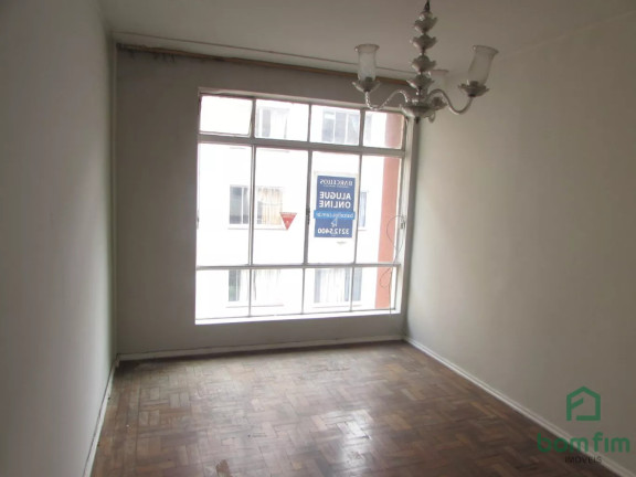 Imagem Apartamento com 3 Quartos à Venda, 90 m² em Centro Histórico - Porto Alegre Imagem Apartamento com 3 Quartos à Venda, 90 m² em Centro Histórico - Porto Alegre